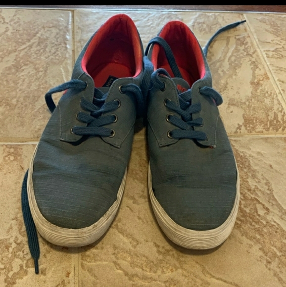 Polo Ralph Lauren Men's Casual Sneakers - Picture 2 of 4